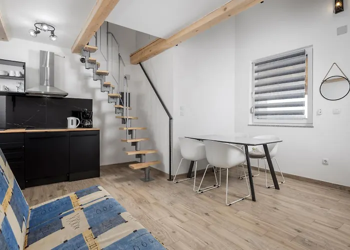 Vuka ゲストハウス オミサリ