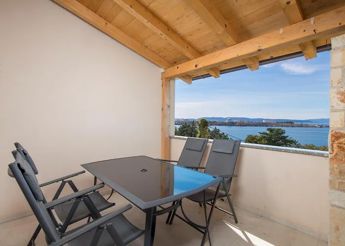 Vuka ゲストハウス 4*