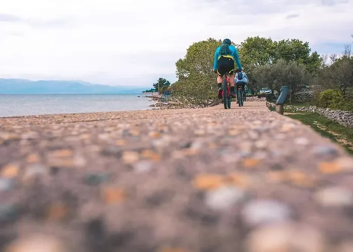 Vuka ゲストハウス オミサリ